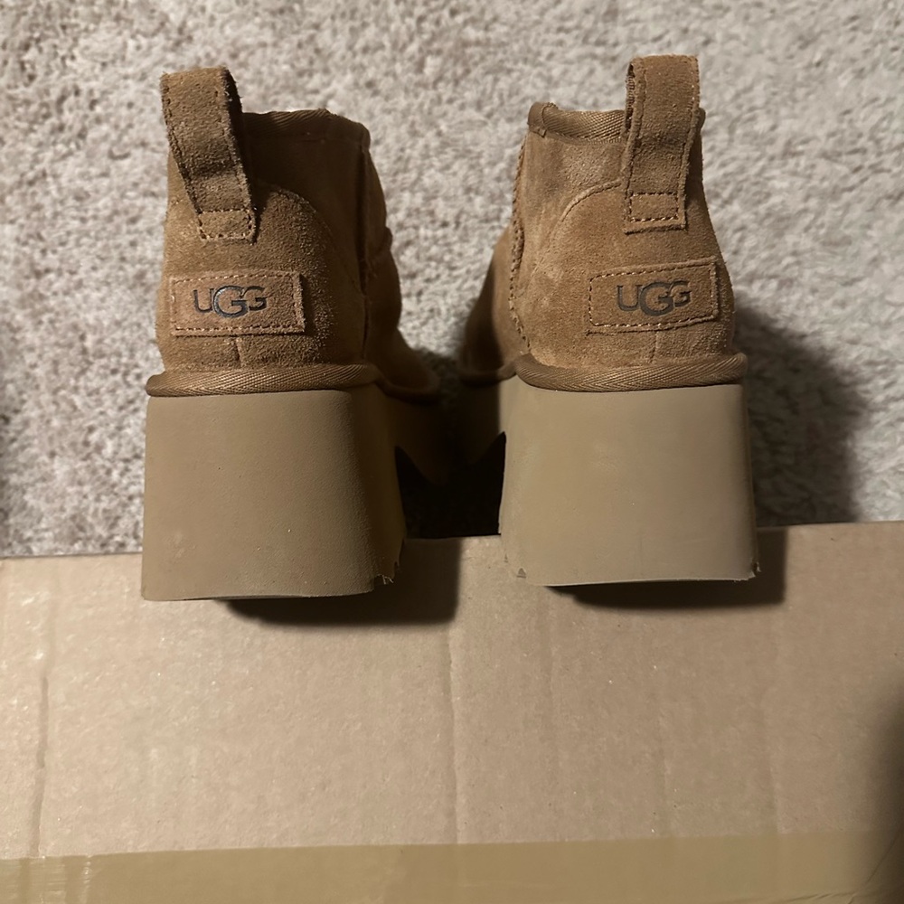 UGG Cozy Tan Platform Ankle Boots - Picture 5 of 5